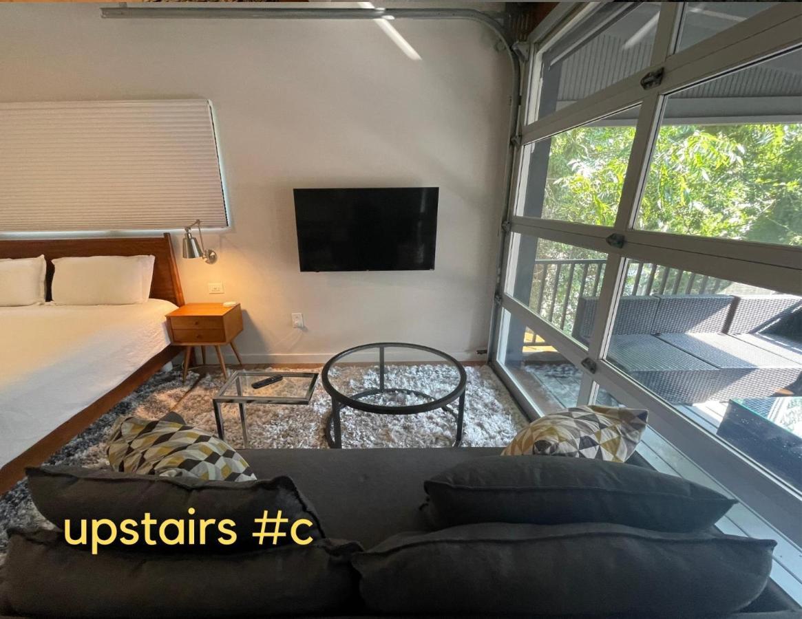 Normalbnb - 2 Blocks From Restaurants, Bars, Hospital Atenas Exterior foto